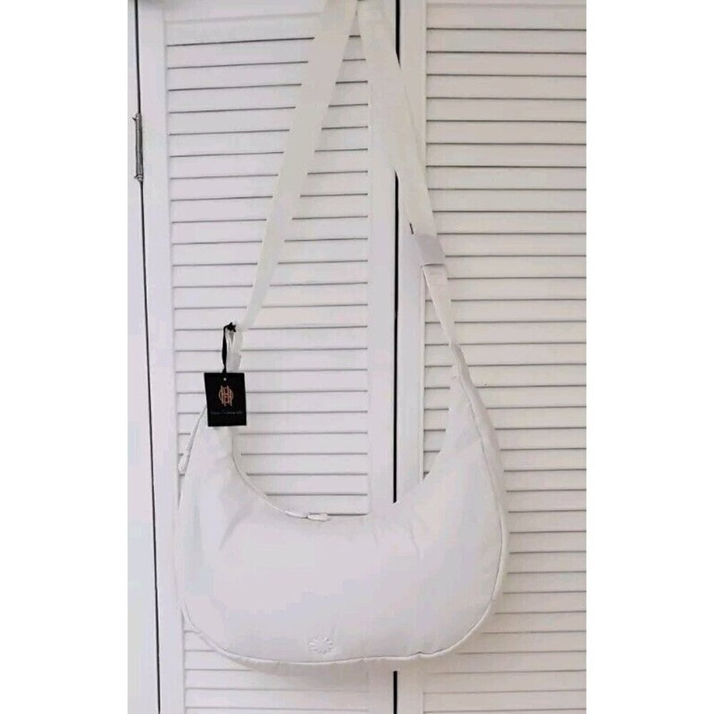 NWT HOUSE OF HARLOW 1960 WHITE NYLON CRESCENT ADJUSTABLE STRAP CROSSBODY BAG
